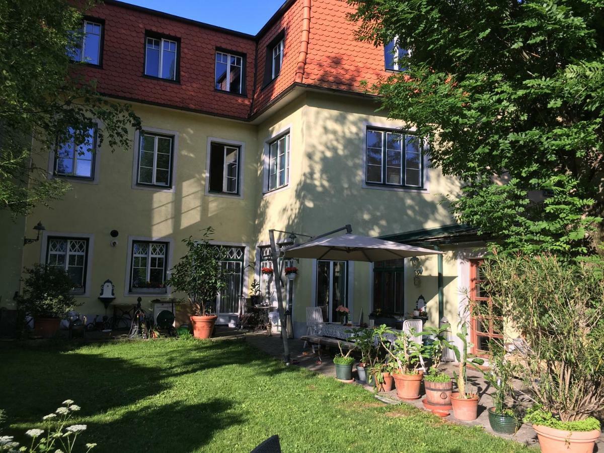Schön wohnen nähe Schönbrunn Wien Exterior foto